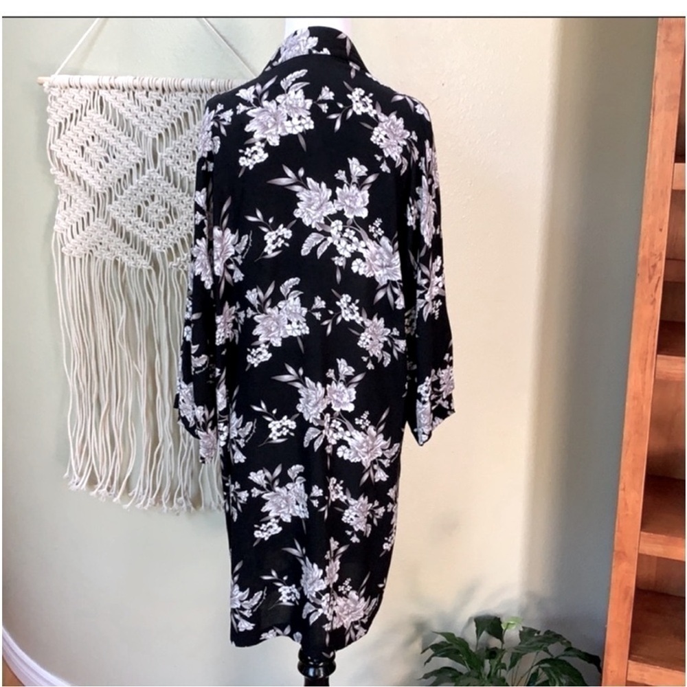 Spiritual gangster brand floral kimono robe coverup - Picture 3 of 9